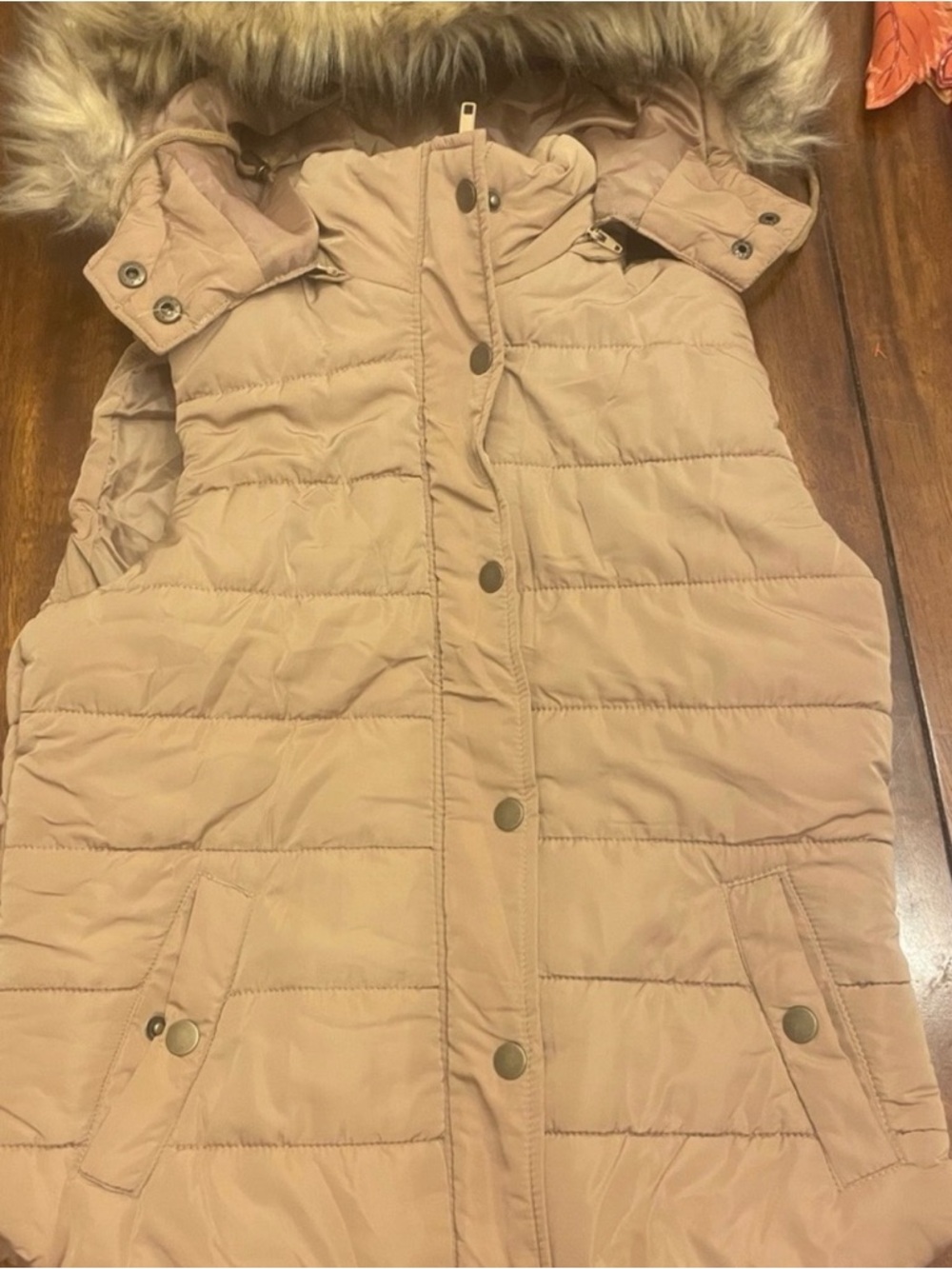 Women's Sleeveless Puffer Vest with Faux Fur Hood - Tan
